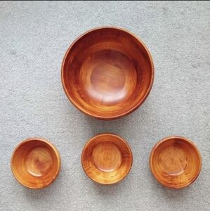 Wooden Salad Bowl Set 4 Piece Cherry Finished